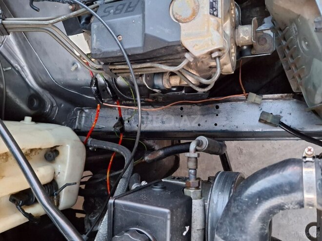 Mercedes E 250 1991, 325,000 km - 2.5 l - Sabirabad