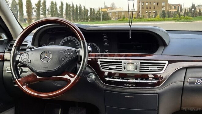 Mercedes S 500 4MATIC 2012, 206,000 km - 4.7 l - Gəncə