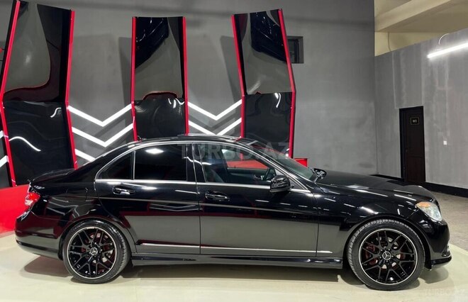 Mercedes C 300-7
