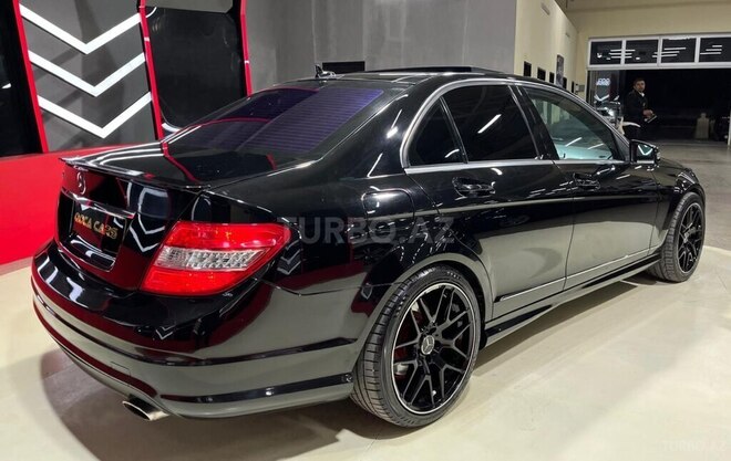 Mercedes C 300-9