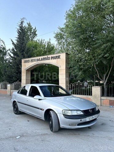 Opel Vectra 1996, 330,000 km - 1.8 l - Sumqayıt