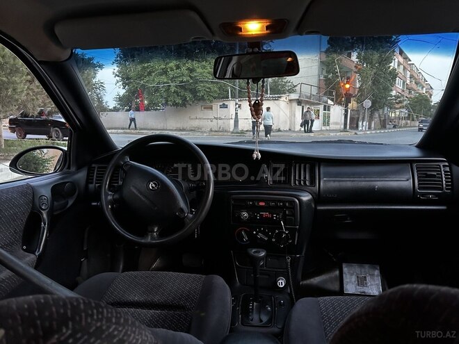 Opel Vectra 1996, 330,000 km - 1.8 l - Sumqayıt