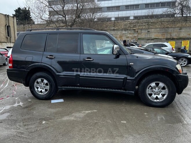 Mitsubishi Pajero 2006, 299,000 km - 3.0 л - Bakı