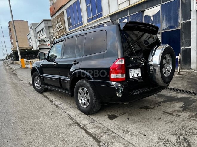 Mitsubishi Pajero 2006, 299,000 km - 3.0 л - Bakı