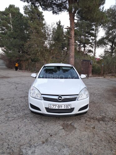 Opel Astra 2009, 240,000 km - 1.4 l - Bakı