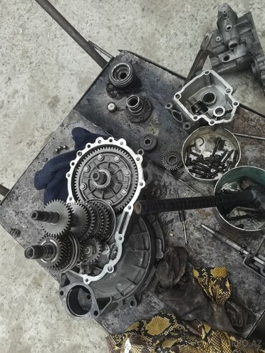 Volkswagen Golf 1998, 683,720 km - 2.0 л - Gəncə