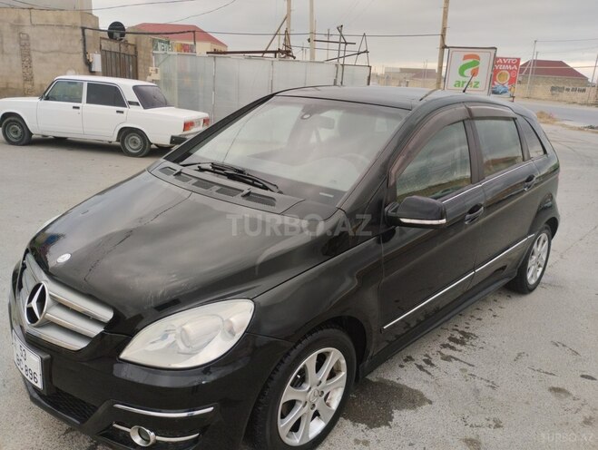 Mercedes B 170 2009, 150,000 km - 1.7 л - Bakı