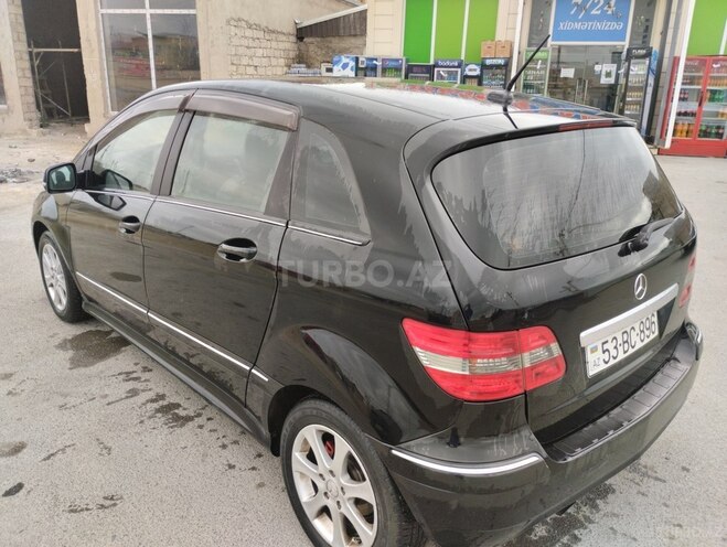 Mercedes B 170 2009, 150,000 km - 1.7 л - Bakı