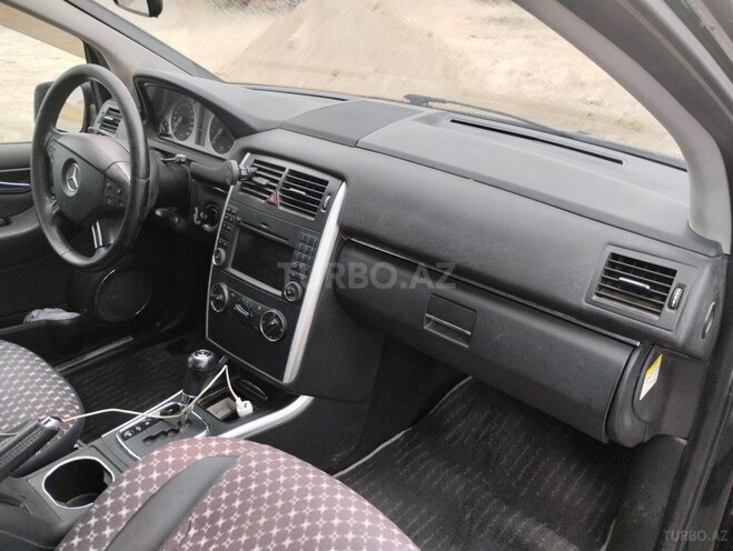 Mercedes B 170 2009, 150,000 km - 1.7 л - Bakı