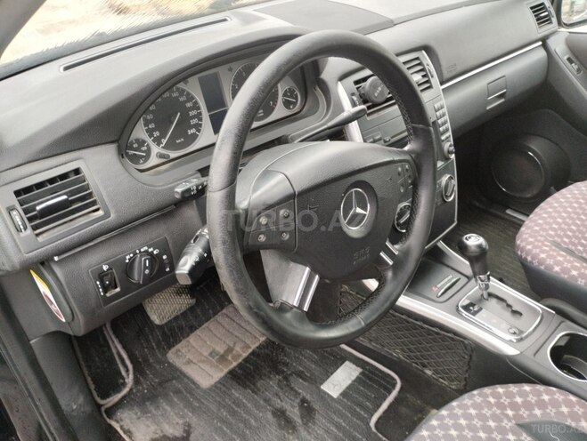 Mercedes B 170 2009, 150,000 km - 1.7 л - Bakı