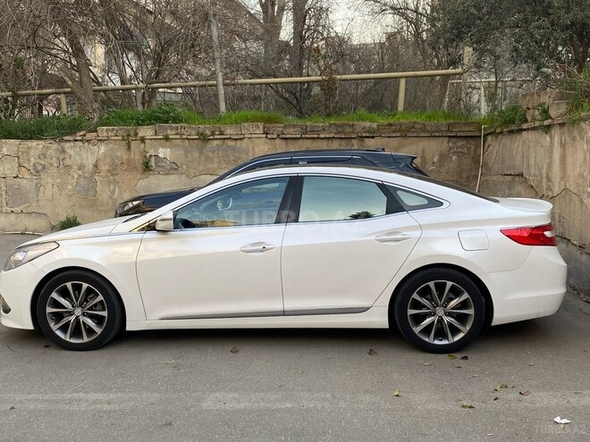 Hyundai Grandeur 2014, 235,458 km - 2.2 l - Bakı