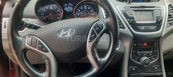 Hyundai Elantra 2015, 117,482 km - 1.8 l - Bakı