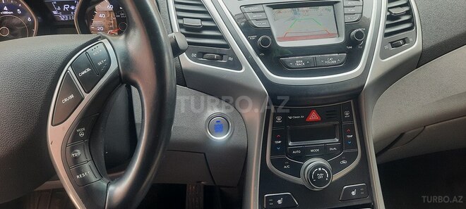 Hyundai Elantra 2015, 117,482 km - 1.8 l - Bakı