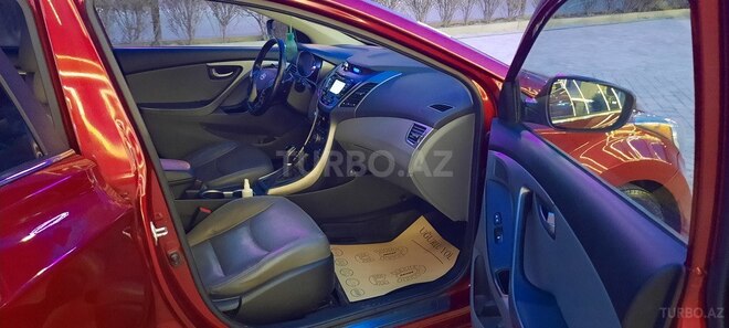 Hyundai Elantra 2015, 117,482 km - 1.8 l - Bakı