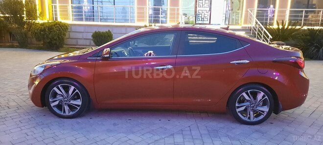 Hyundai Elantra 2015, 117,482 km - 1.8 l - Bakı