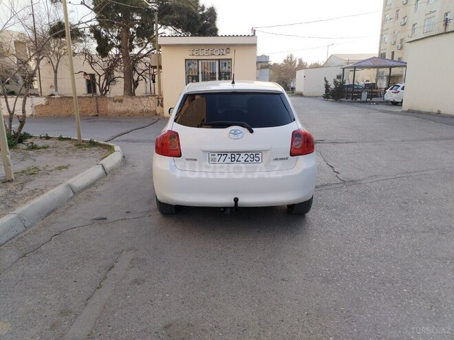 Toyota Auris 2008, 270,000 km - 1.4 л - Bakı