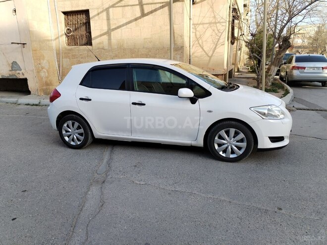 Toyota Auris 2008, 270,000 km - 1.4 л - Bakı
