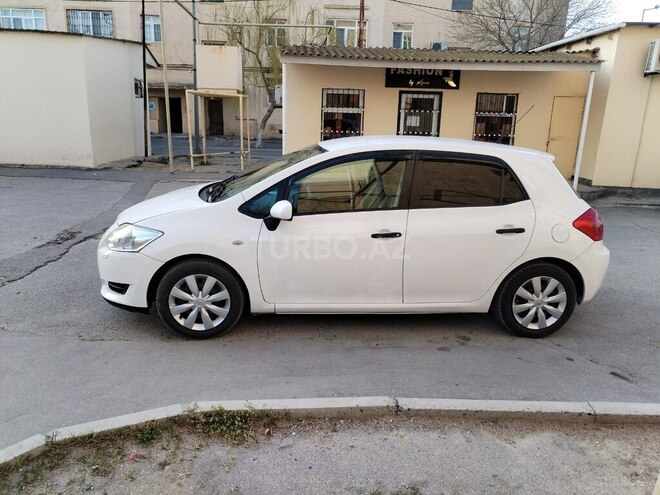 Toyota Auris 2008, 270,000 km - 1.4 л - Bakı