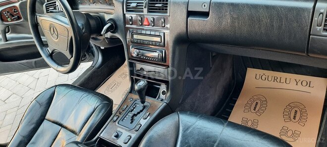 Mercedes E 230 1997, 232,000 km - 2.3 l - Bakı