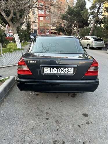 Mercedes C 220 1995, 220,002 km - 2.2 l - Bakı