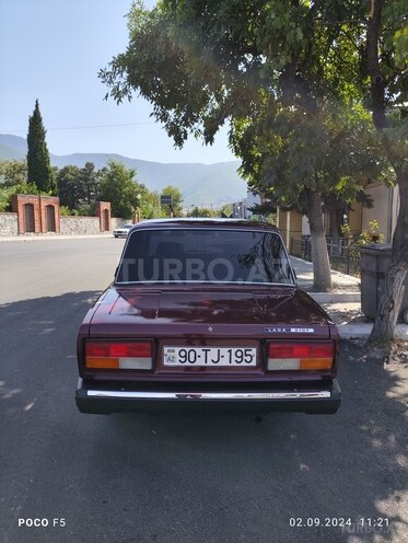 LADA (VAZ) 2107 2011, 60,000 km - 1.6 l - 