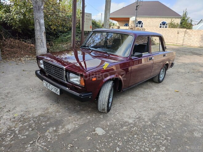 LADA (VAZ) 2107 2011, 60,000 km - 1.6 l - 