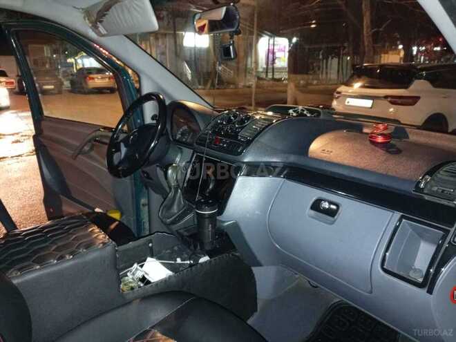 Mercedes Vito 115 2009, 420,000 km - 2.2 л - Bakı