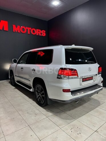Lexus LX 570-6
