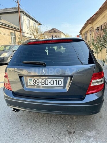 Mercedes C 200 d 2008, 260,000 km - 2.2 l - Bakı