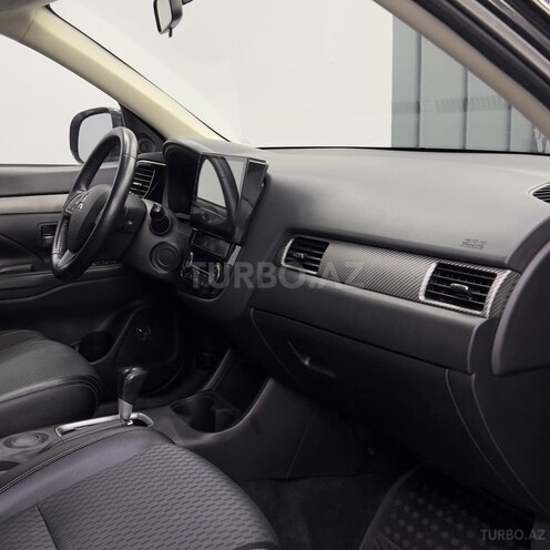 Mitsubishi Outlander 2015, 157,600 km - 2.4 л - Sumqayıt