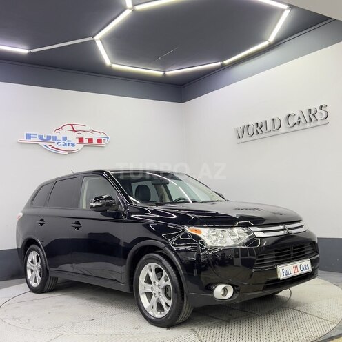 Mitsubishi Outlander 2015, 157,600 km - 2.4 л - Sumqayıt