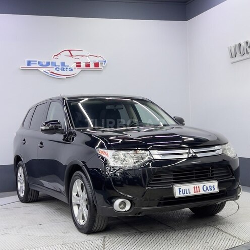 Mitsubishi Outlander 2015, 157,600 km - 2.4 л - Sumqayıt