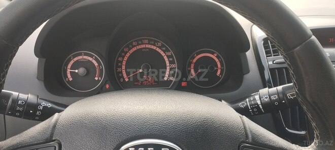 Kia Ceed 2009, 202,000 km - 1.6 л - Neftçala