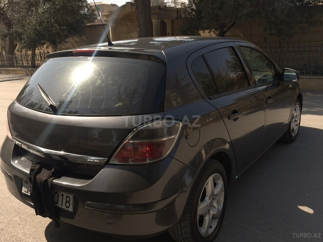 Opel Astra 2010, 270,000 km - 1.3 l - Bakı
