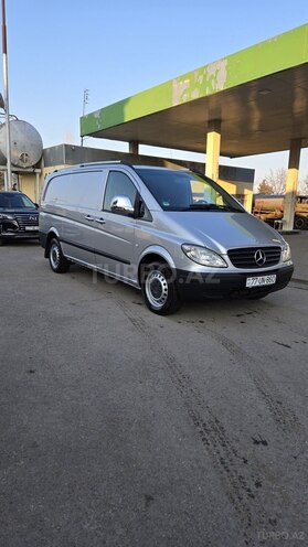 Mercedes Vito 111-1
