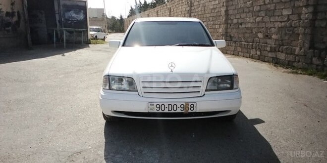 Mercedes C 180 1994, 325,000 km - 1.8 l - Bakı