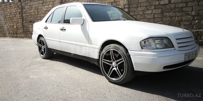 Mercedes C 180 1994, 325,000 km - 1.8 l - Bakı