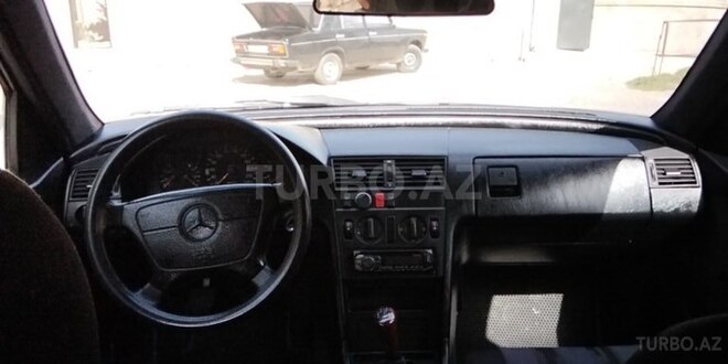 Mercedes C 180 1994, 325,000 km - 1.8 l - Bakı