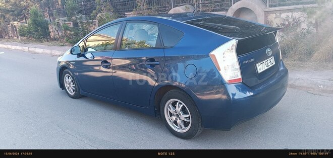 Toyota Prius 2011, 246,000 km - 1.5 l - Bakı