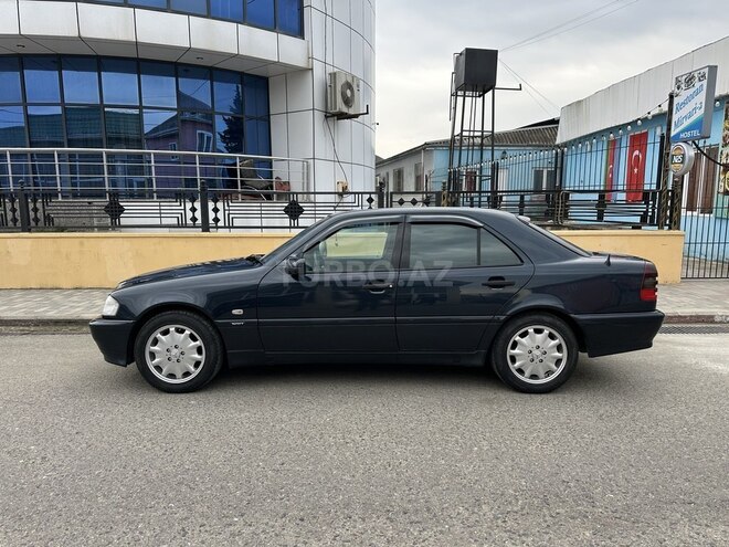 Mercedes C 200 1997, 298,000 km - 2.0 l - Astara