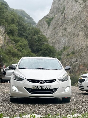 Hyundai Elantra 2012, 242,000 km - 1.8 л - Bakı