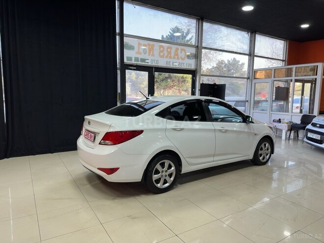Hyundai Accent 2014, 303,000 km - 1.4 l - Sumqayıt