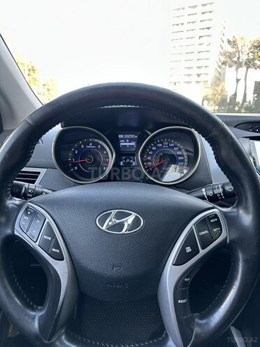 Hyundai Elantra 2012, 242,000 km - 1.8 л - Bakı