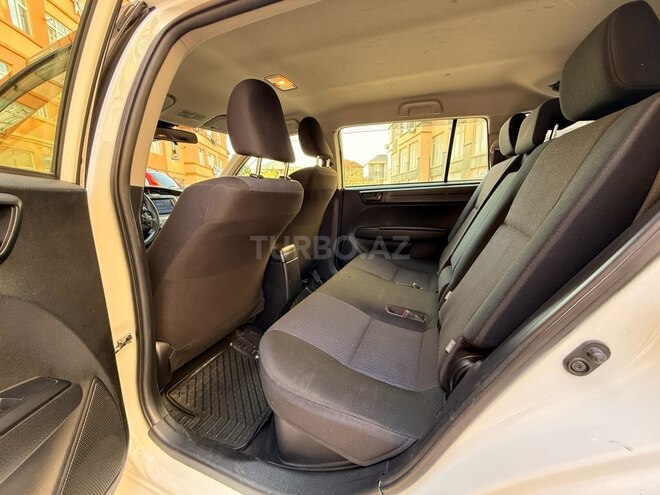 Toyota Corolla Fielder 2018, 92,000 km - 1.5 l - Bakı