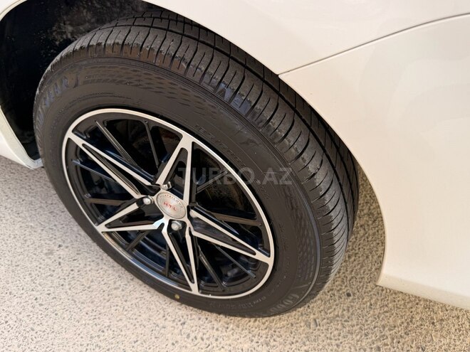 Toyota Corolla Fielder 2018, 92,000 km - 1.5 l - Bakı