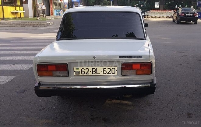 LADA (VAZ) 2107 2002, 30,000 km - 1.6 l - Zaqatala