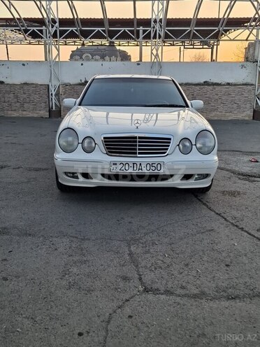 Mercedes E 200 2000, 360,000 km - 2.0 l - Gəncə