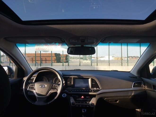 Hyundai Elantra 2017, 115,000 km - 2.0 l - Bakı