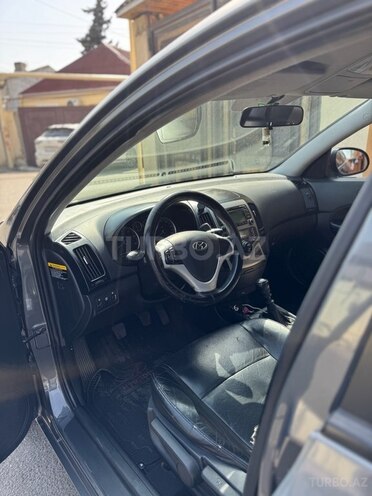Hyundai i30 2008, 218,493 km - 1.6 l - Bakı