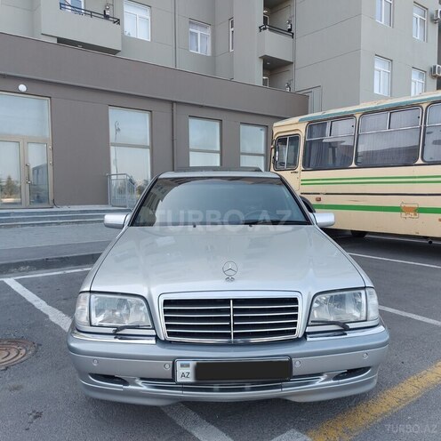 Mercedes C 240 1999, 212,000 km - 2.4 л - Sumqayıt